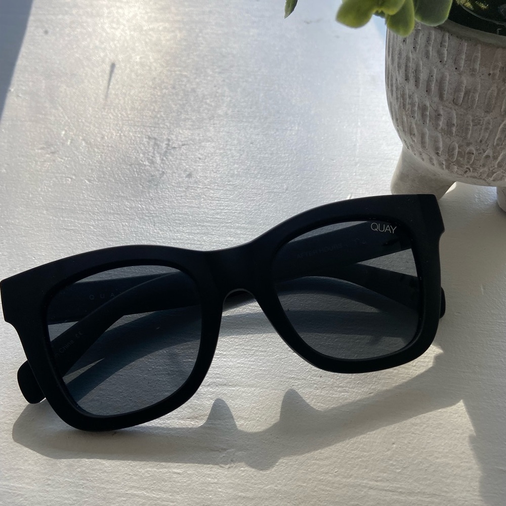 QUAY Australia After Hours Sunglasses *Like New*